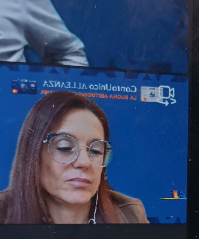 ec767cdb-120c-470d-b1c6-6c4f6909e522 meme