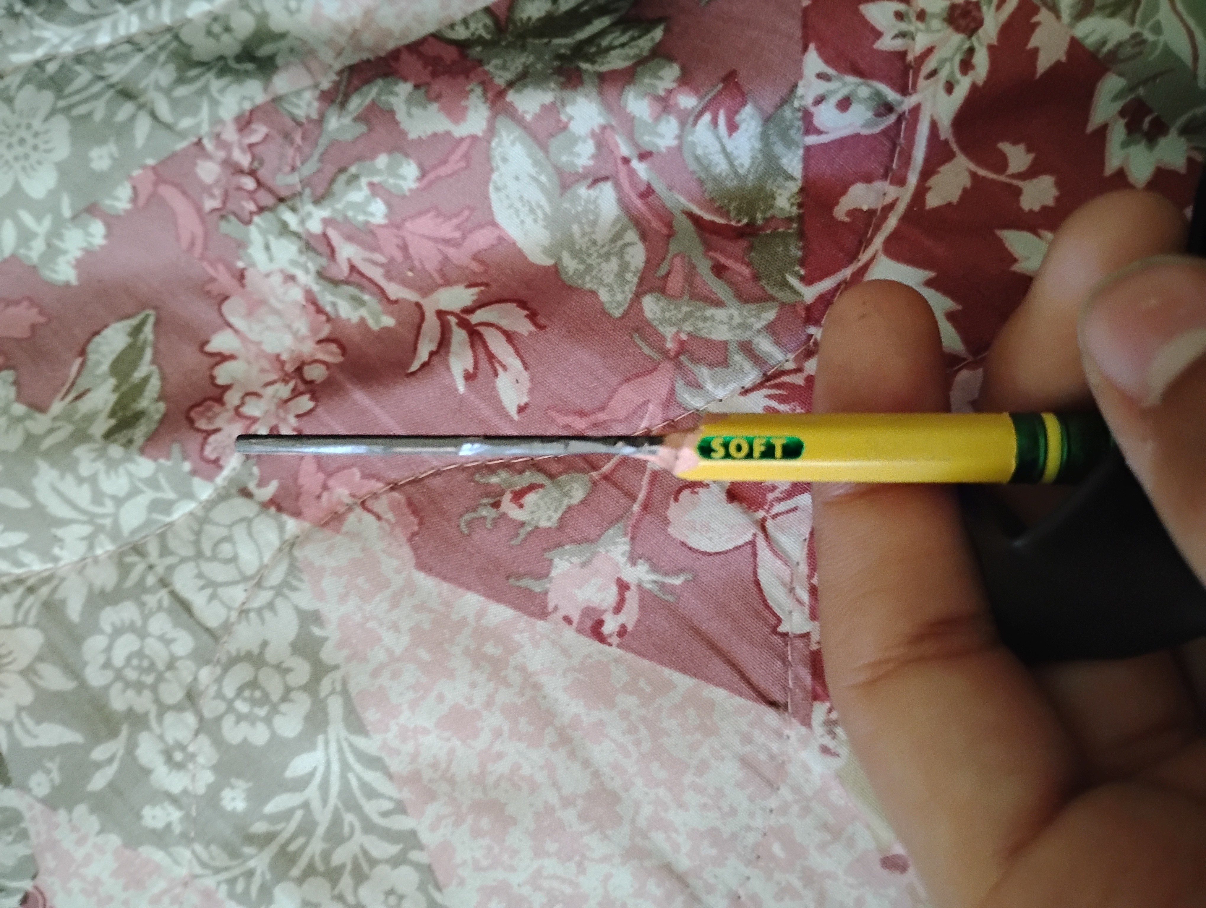 NOBODY: - ARTISTS: MMM, GRAPHITE