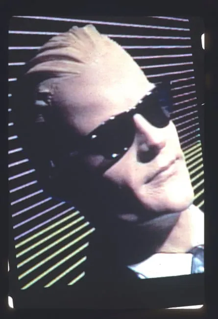 - MAX HEADLIFT