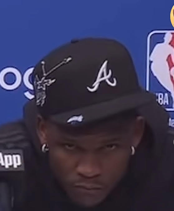 HOW I STARE AT MR CARD WAITING FOR MY JOLLY RANCHER